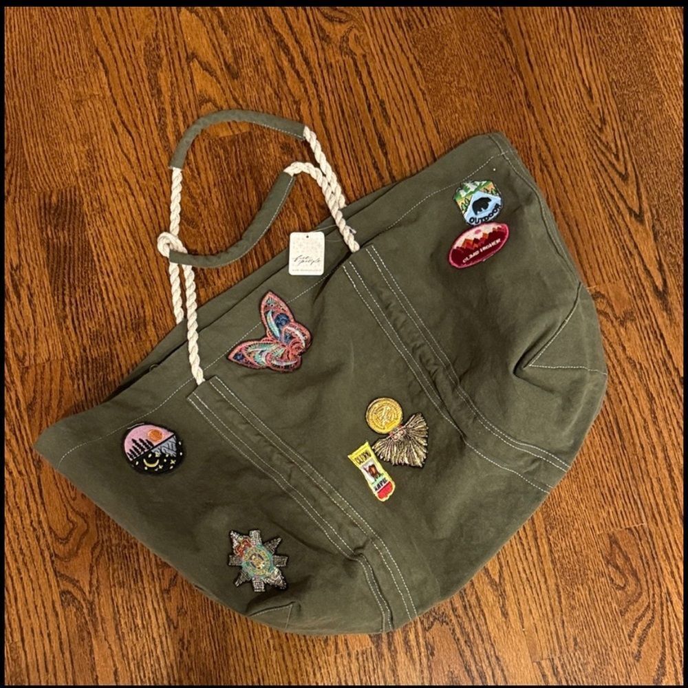 New Free People Been There Badge Tote Bag One size - Picture 9 of 9